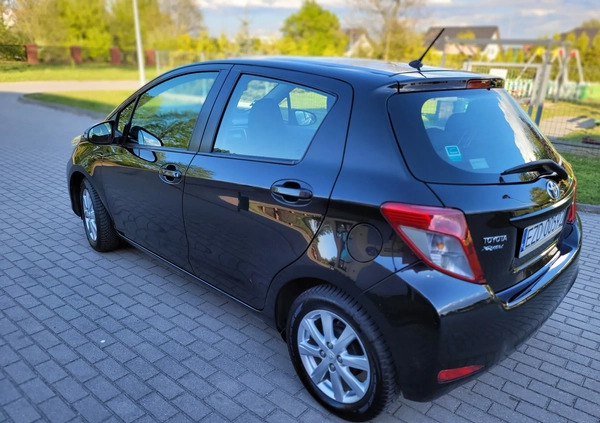 Toyota Yaris cena 30900 przebieg: 54100, rok produkcji 2014 z Radziejów małe 106